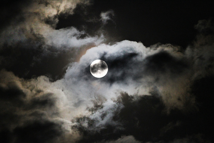 Full Hunter's Moon With Clouds, Eerie Or Spooky Full Moon For Halloween Or Fall Wall Mural Questions & Answers