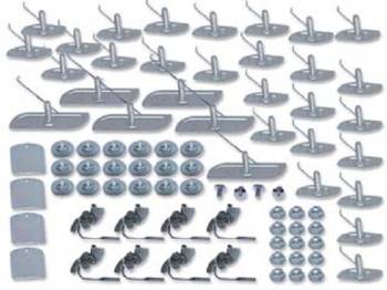 How many pieces are included in the set?