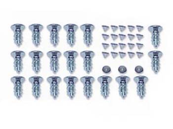 How many moldings can one set of screws accommodate?